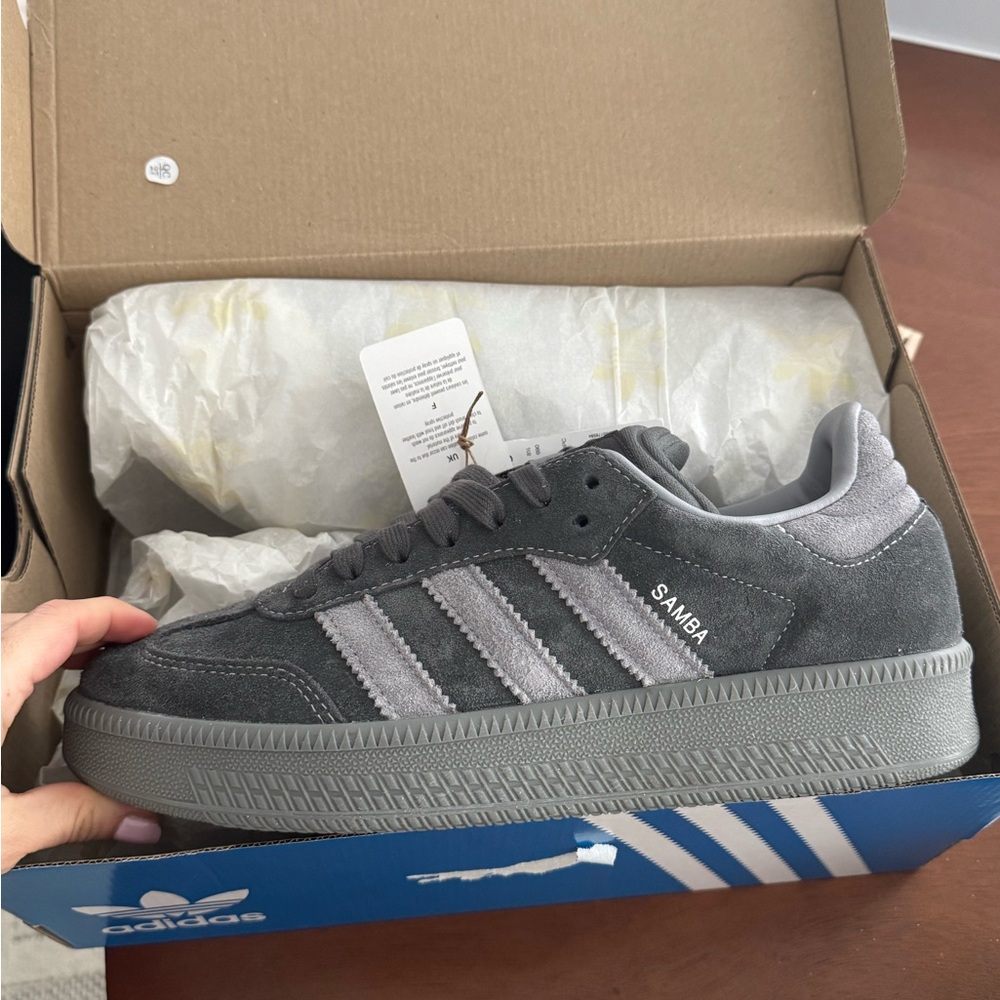 Adidas Samba XLG shoes never used